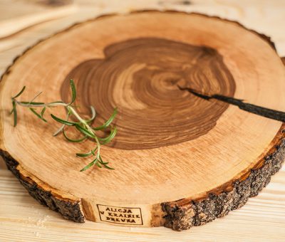 Drewniane ozdoby – powrót do naturalności we wnętrzu