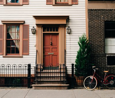 Na co zwrócić uwagę przy wyborze wkładki do drzwi wejściowych?